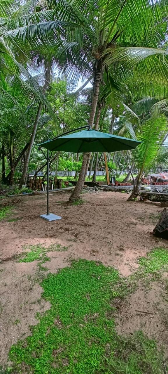 Green Island Homestay Riverside Calecute Exterior foto